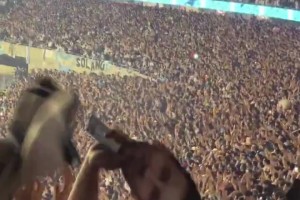 全场山呼海啸！8.5万人齐声大喊梅西，隔着屏幕都感受到了震撼